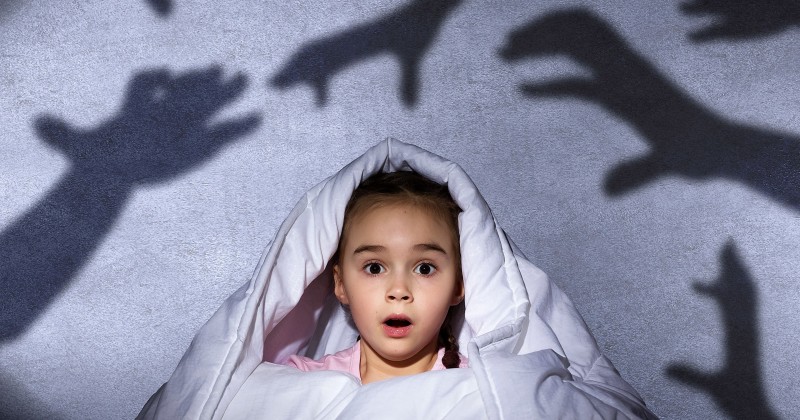 Tips Mengatasi Anak Takut Hantu