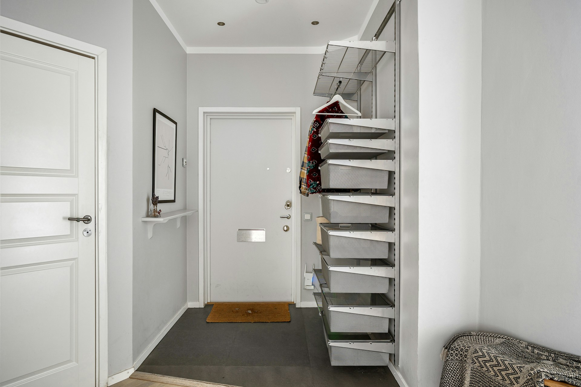 Tips penyimpanan vertikal rumah